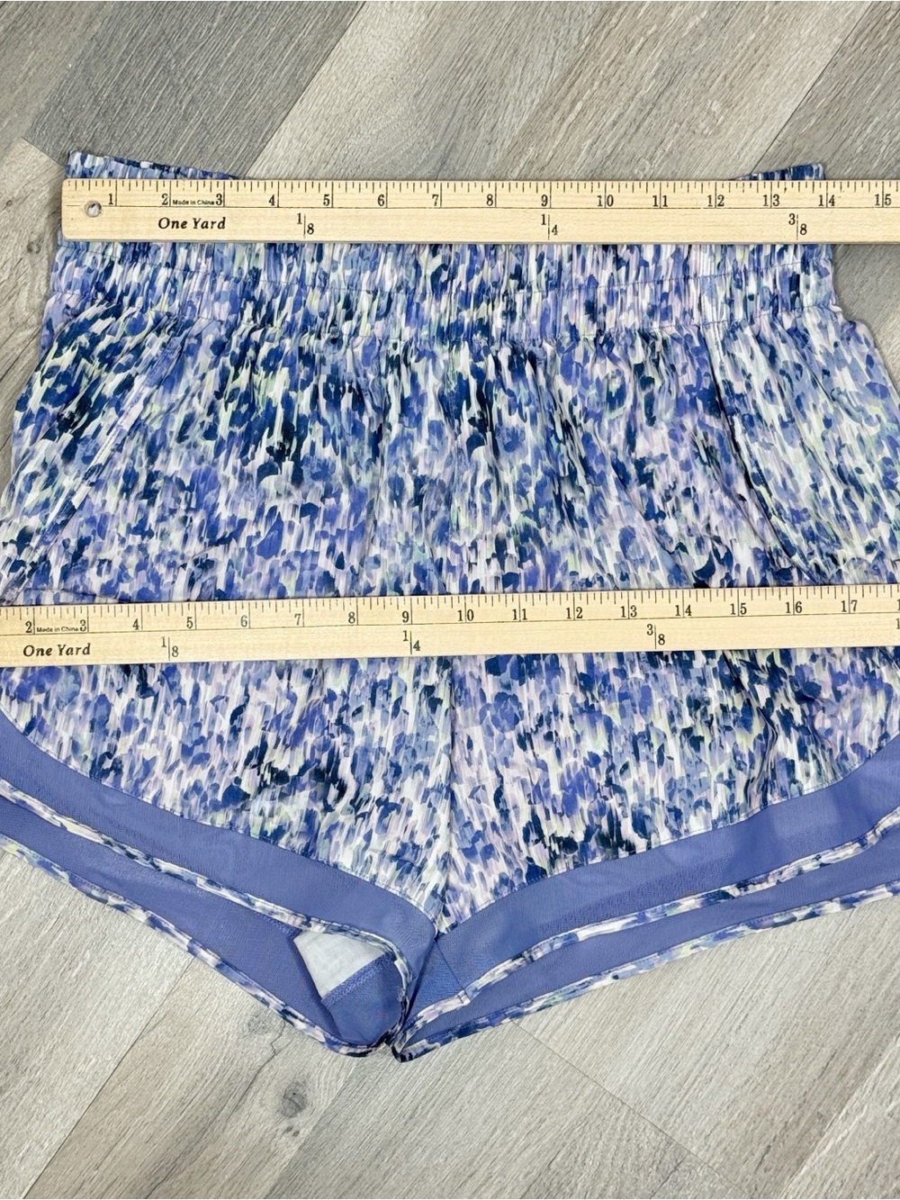 Athleta High Rise Mesh Racer Run Athletic Shorts Purple Small - Picture 11 of 15